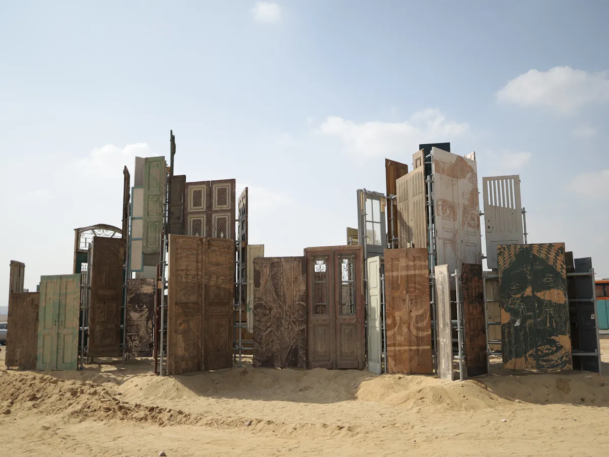 أبواب القاهرة للفنان البرتغالي ألكسندر فارتو Alexandre Farto