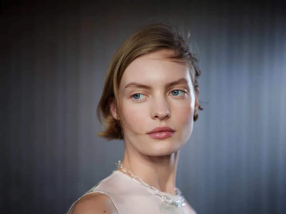 ماسك النيلة الزرقاء للوجه