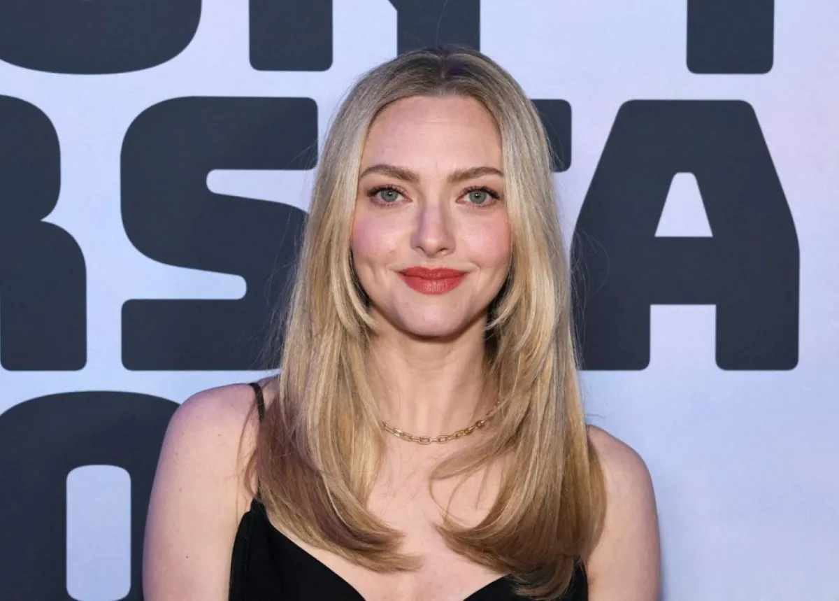 أماندا سيفريد Amanda Seyfried