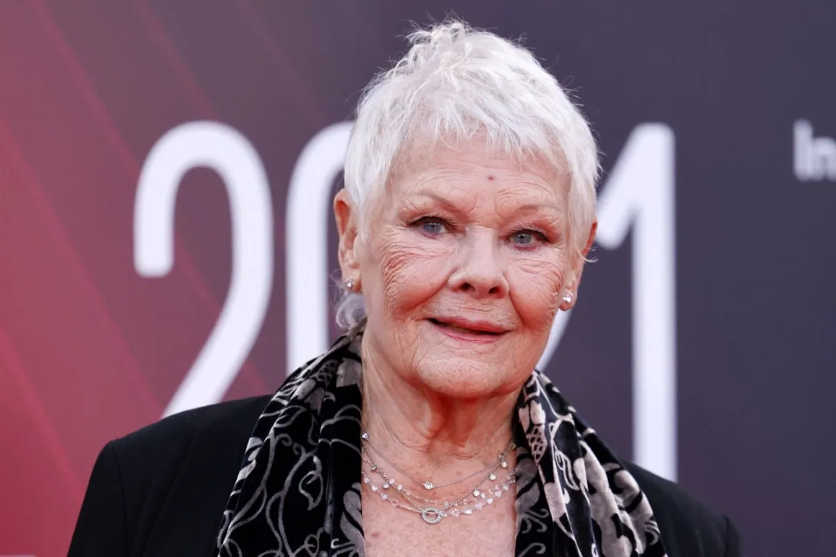 جودي دنش Judi Dench في مهرجان لندن السينمائي 2021. مصدر الصورة:  Tolga Akmen / AFP