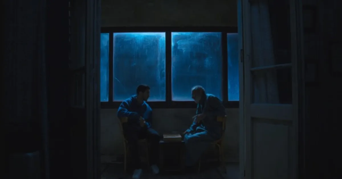 أحمد مالك وكامل الباشا في كواليس فيلم كولونيا- الصورة من موقع مهرجان البحر الأحمر