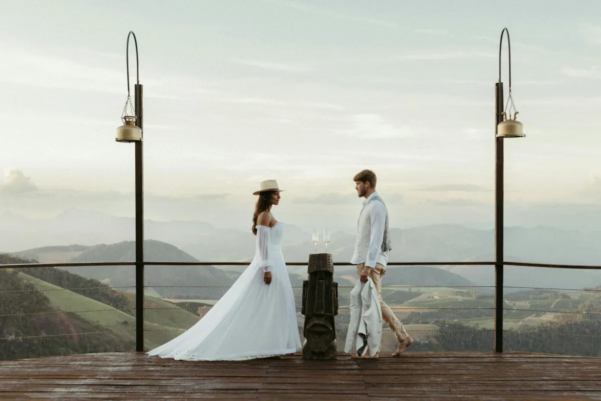 تفسير حلم العريس صاحب الملامح غير الواضحة