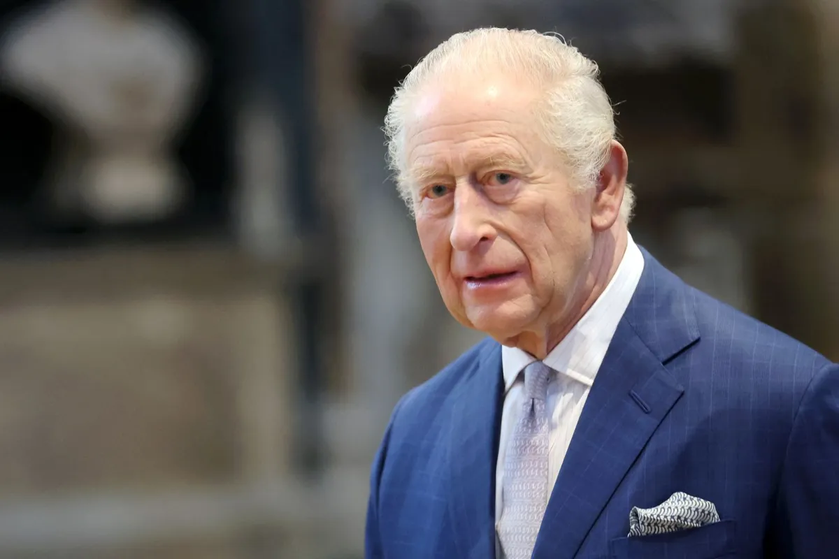 الملك تشارلز الثالث في دير وستمنستر بوسط لندن (King Charles III at Westminster Abbey in central London). مصدر الصورة: Chris Jackson / POOL / AFP