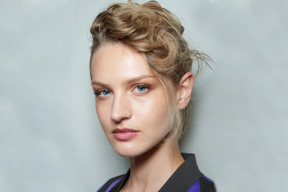 روتين إشراقة البشرة قبل حفلة رأس السنة 2026