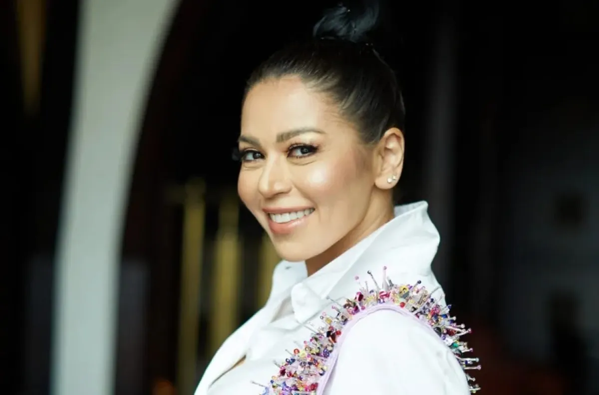 لقاء الخميسي - الصورة من صفحتها على فيسبوك