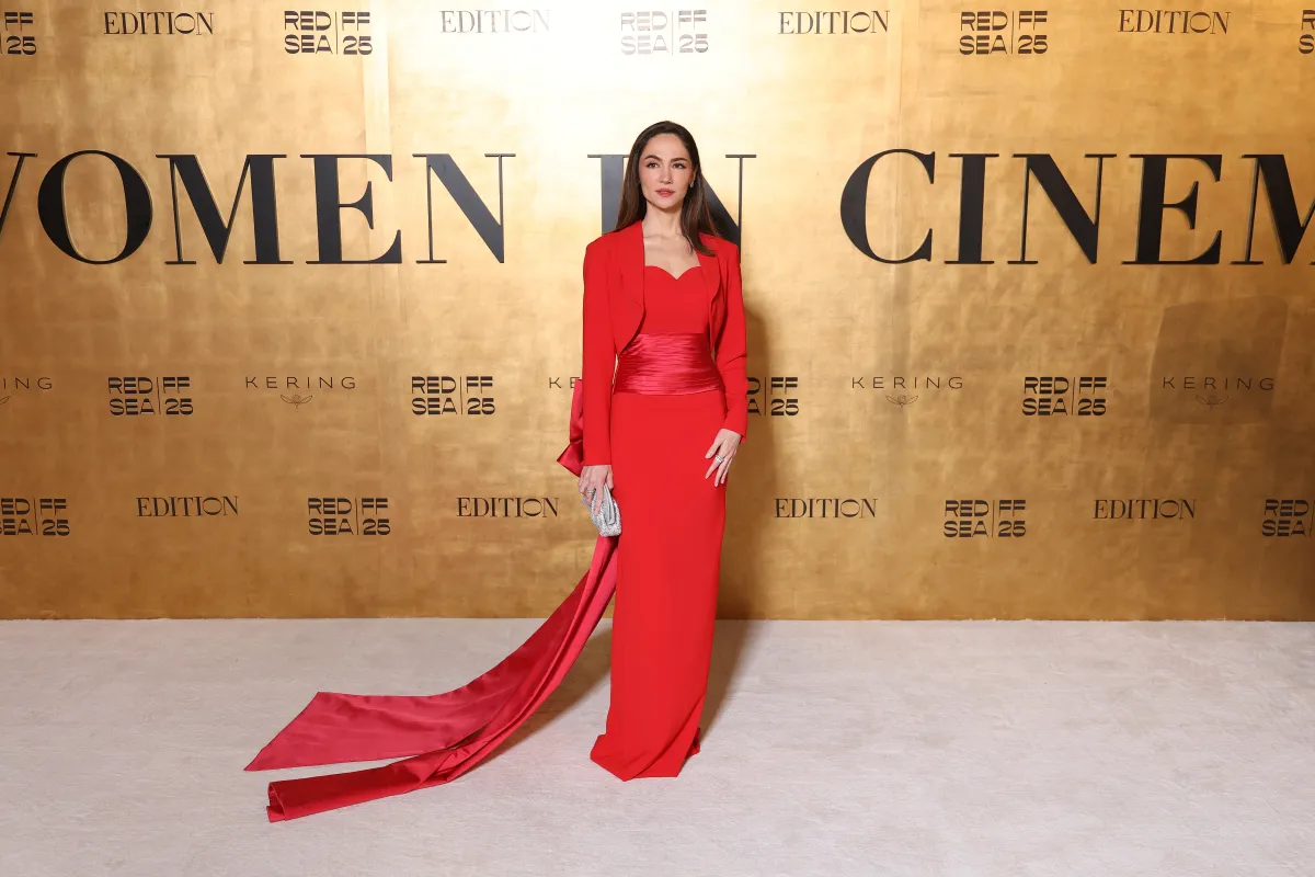 سمية رضا في فعالية المرأة في السينما 2025- (مصدر الصورة  Daniele Venturelli/Getty Images for The Red Sea International Film Festival)