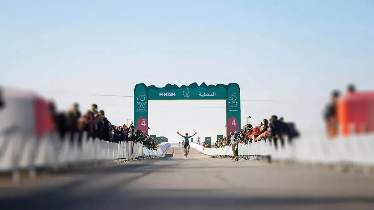 لقطات من سباقات طوّاف العُلا نسخة 2025 - الصورة من الموقع الرسمي لاستكشف العُلا
