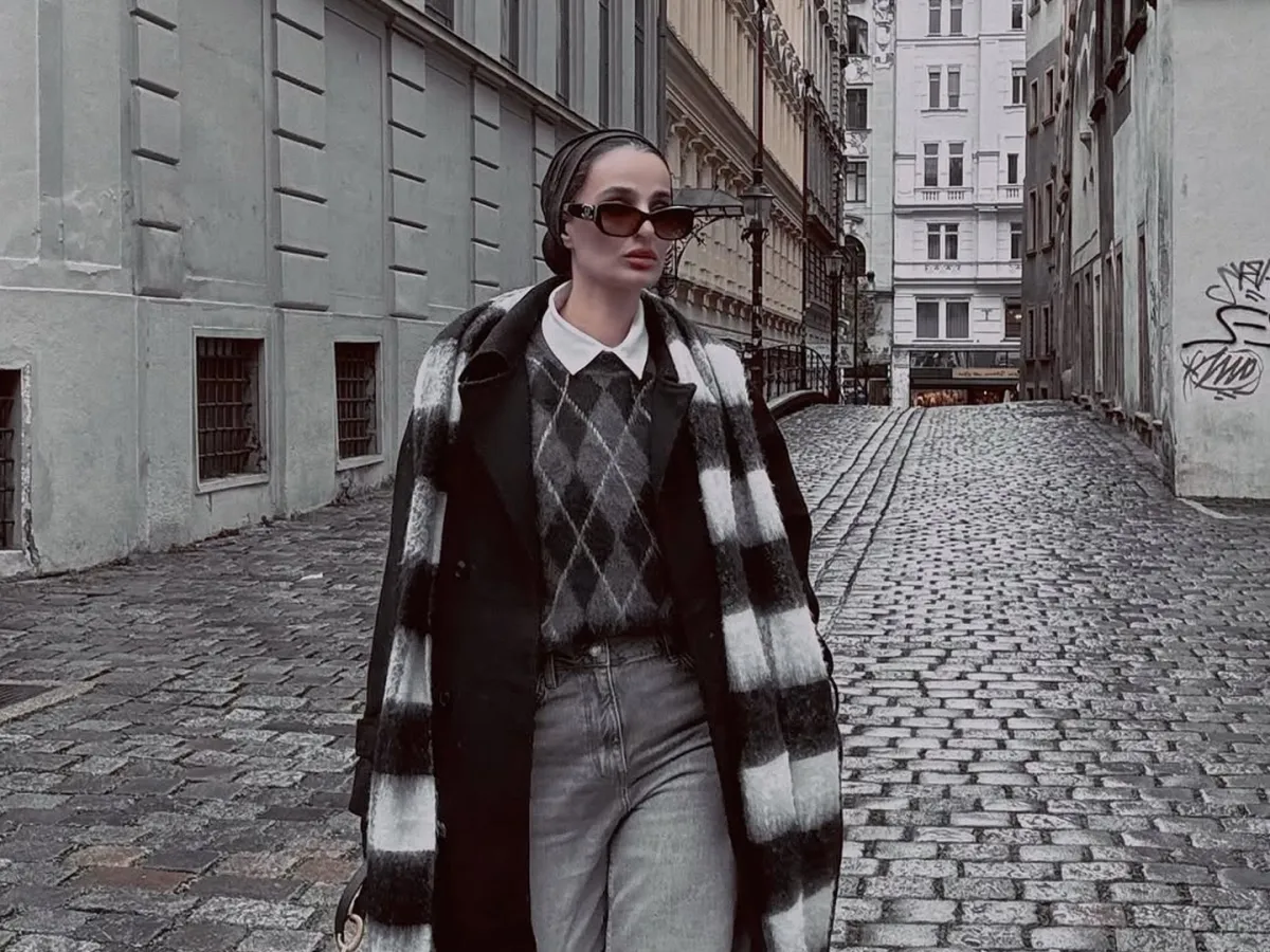 مدونة الموضة ميسون الشيخ - الصورة من حسابها على إنستغرام