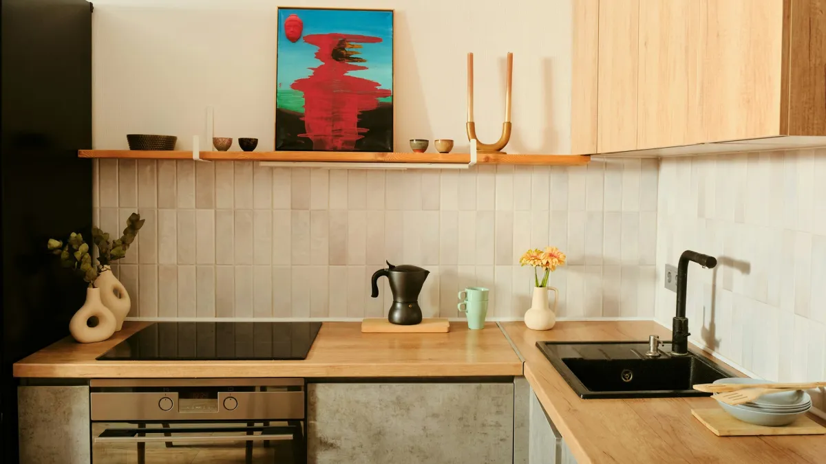 مطبخ مودرن مع لمسات تزينه