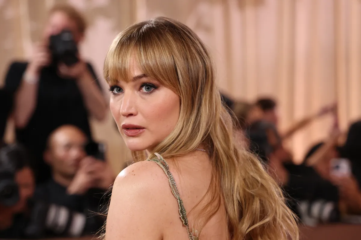 جينيفر لورانس في كاليفورنيا (Jennifer Lawrence in California). مصدر الصورة: Michael Tran / AFP