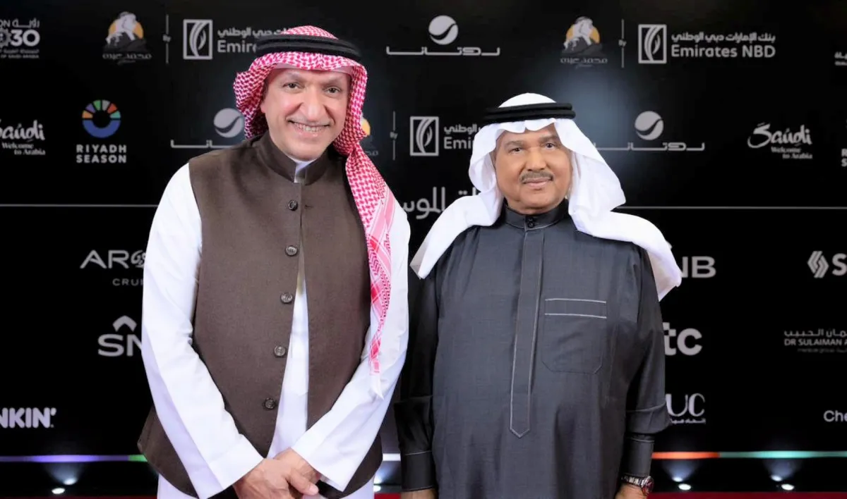 محمد عبده وسالم الهندي -الصورة من المركز الإعلامي لمجموعة روتانا