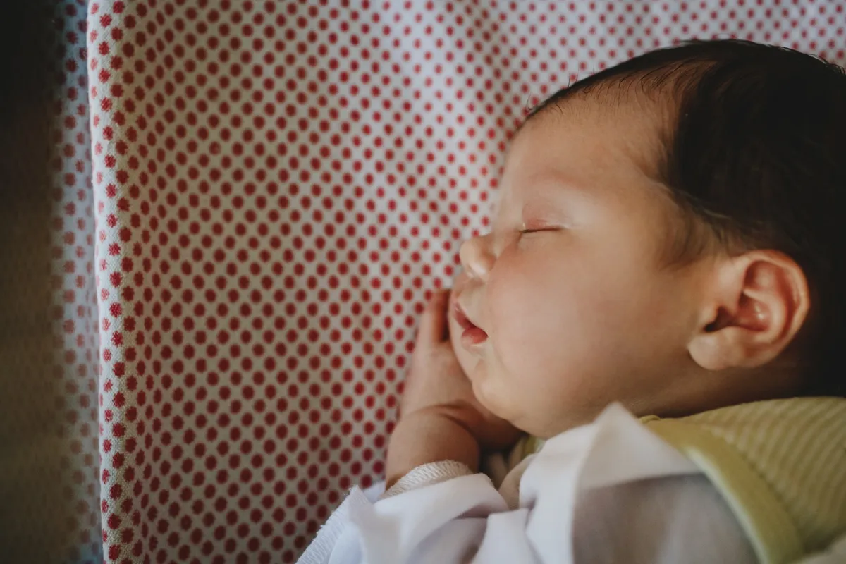 صورة لطفل نائم