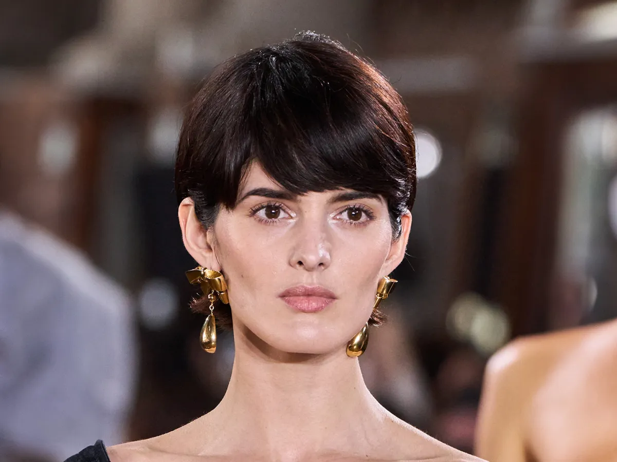 أفضل روتين للعناية ببشرتك في سن الأربعينيات