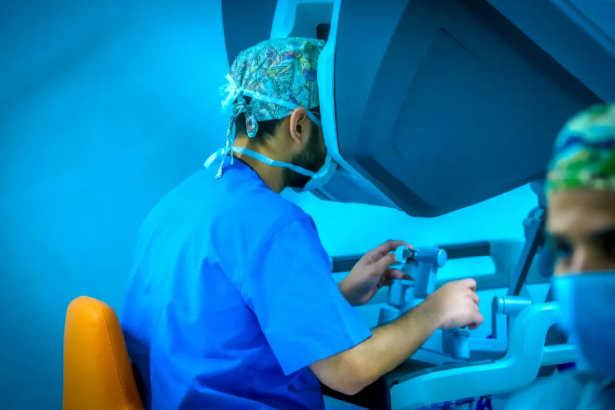 جراحة روبوتية