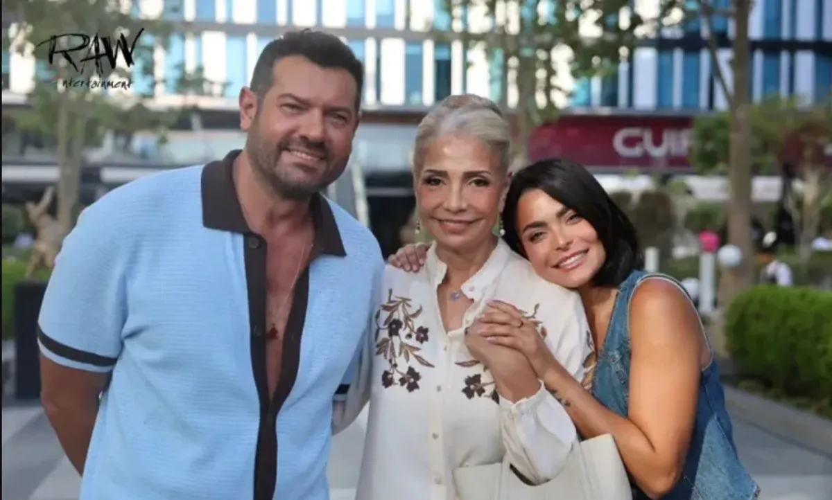 عمرو يوسف وأسماء جلال وسوسن بدر من كواليس "السلم والثعبان.. لعب عيال " - الصورة من صفحة الشركة المنتجة على فيسبوك