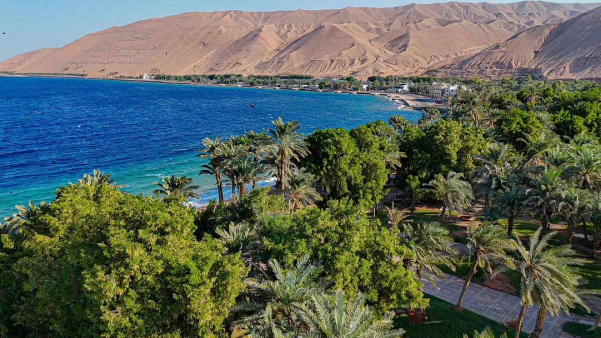 واجهة بحرية بمنطقة تبوك شمال غربي السعودية