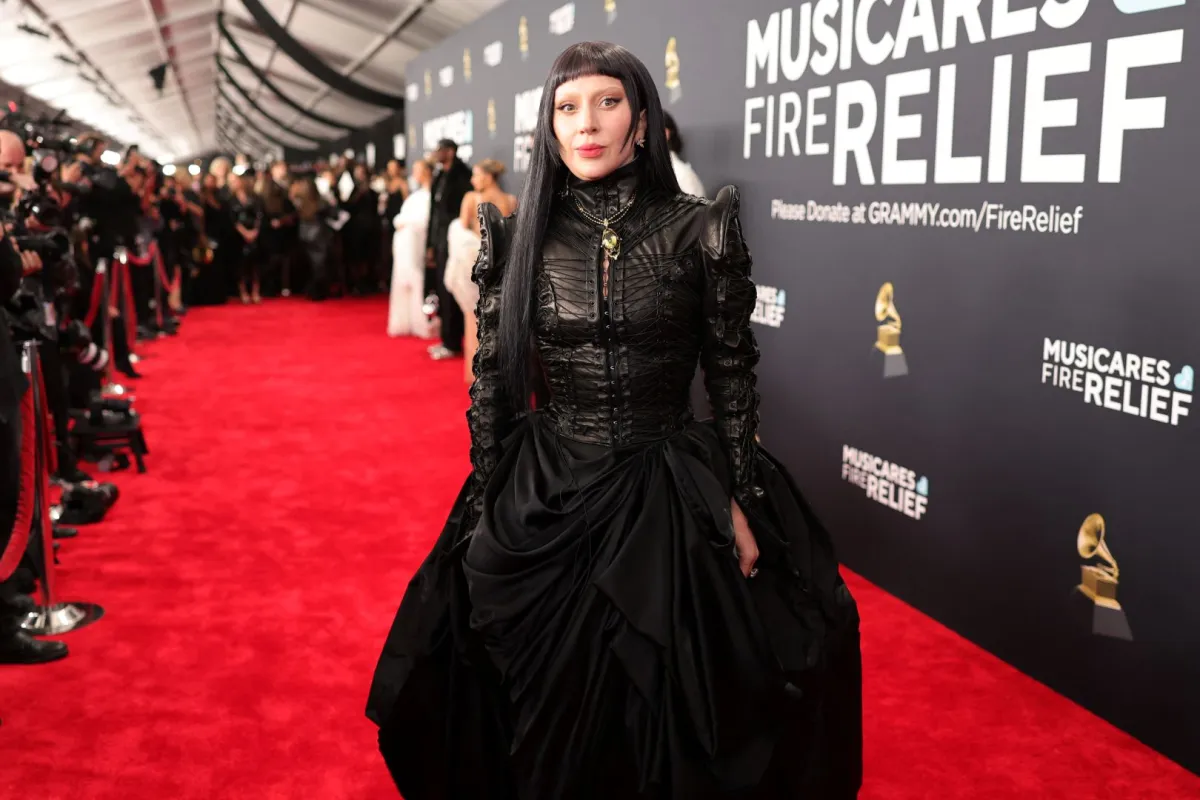 ليدي غاغا  Lady Gaga تحضر حفل جوائز غرامي-  مصدر الصورة: Neilson Barnard/ Getty Images via AFP
