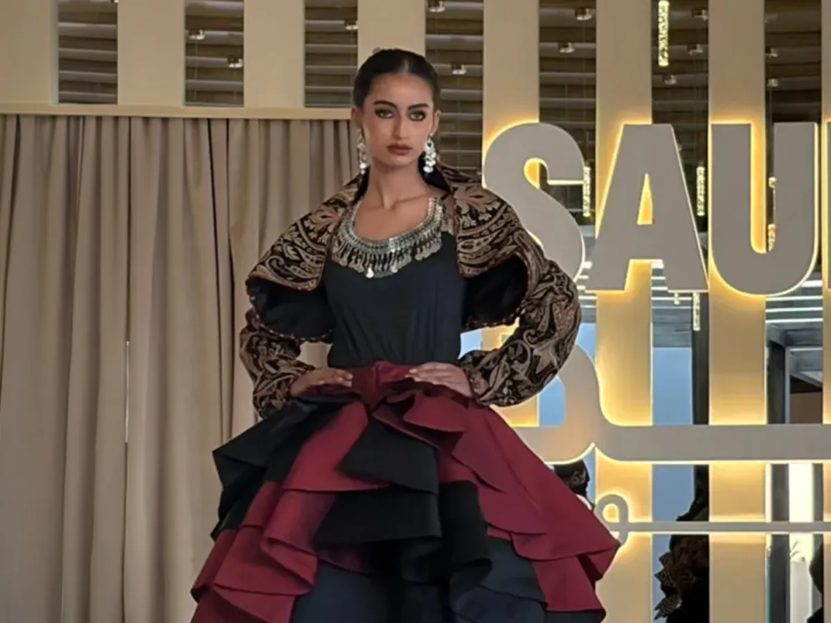 عرض MD29 ضمن عروض أزياء كأس السعودية - الصور خاصة من سيدتي  