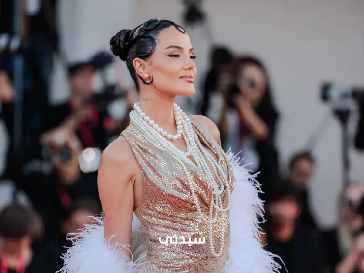 أيزيس فالفيردي Isis Valverde مهرجان فينيسيا 2025- تصوير يوسف بوهوش خاص سيدتي