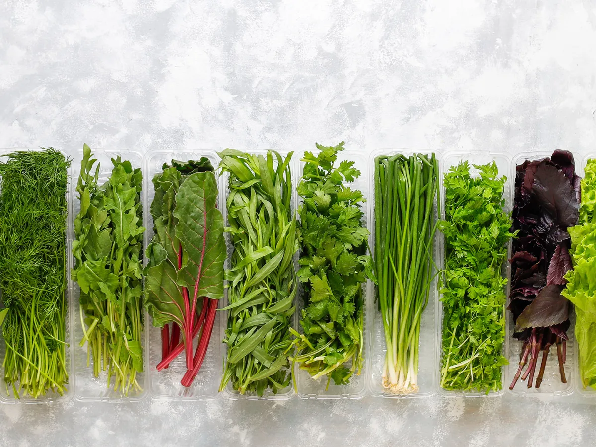 تعزّز الخضار الورقية الجسم وتساعد على الوقاية من بعض الأمراض- المصدر Image by KamranAydinov on Freepik