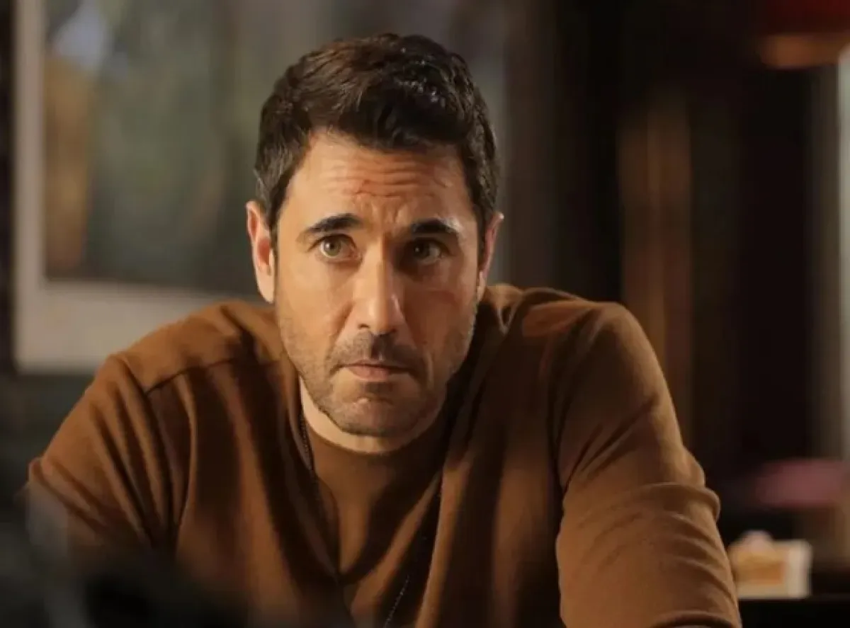 أحمد عز- الصورة من الشركة المنتجة لـ فيلم ولاد رزق