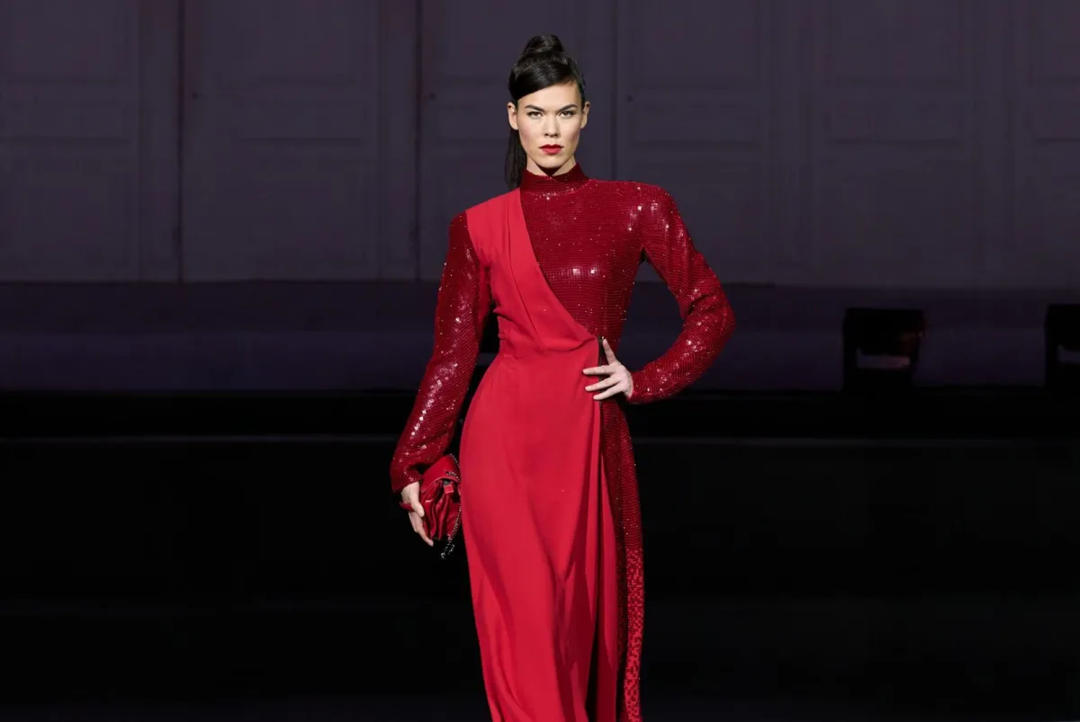 فستان من جوليان فورنييه Julien Fournié -مصدر الصورة Launchmetrics/Spotlight ©