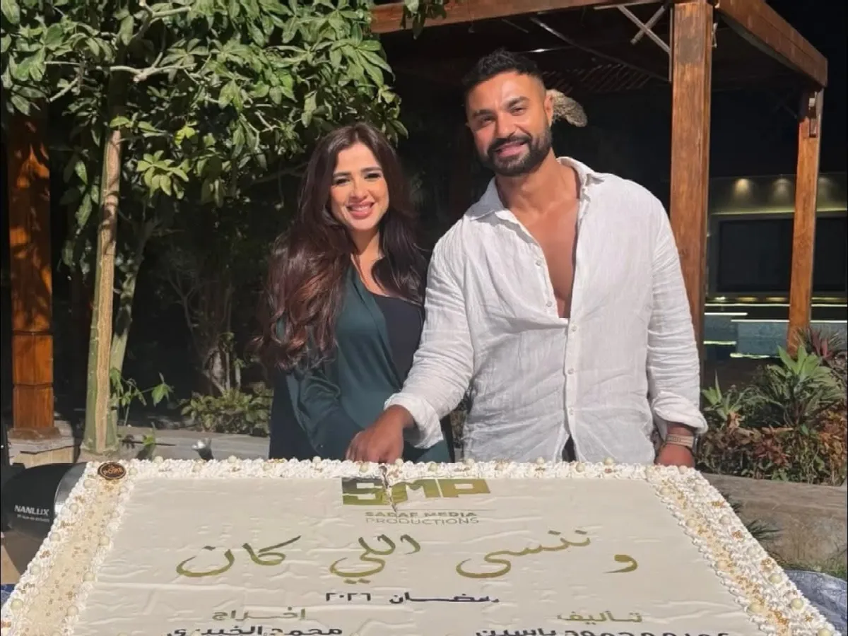 ياسمين عبد العزيز وكريم فهمي - الصورة من صفحة كريم على فيس بوك