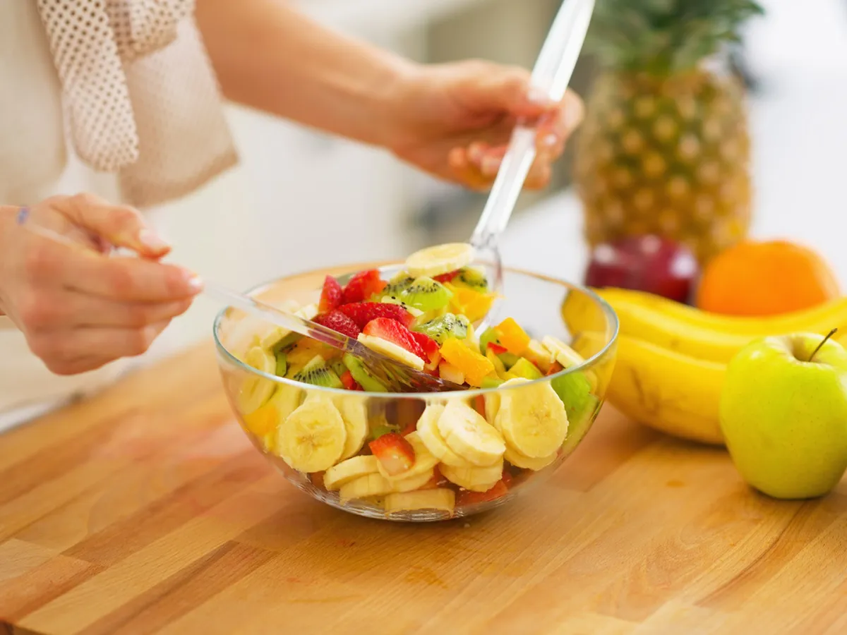 أفضل فواكه ينصح بتناولها بين الإفطار والسحور