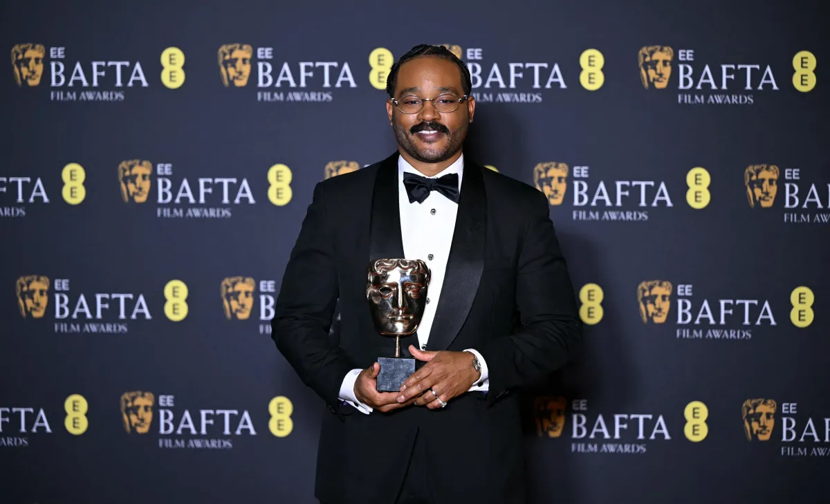 رايان كوغلر Ryan Coogler من حفل البافتا 2026 - مصدر الصورة: JUSTIN TALLIS / AFP