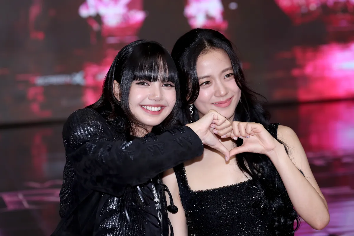 روزي وليسا من فرقة بلاك بينك من الجولة العالمية للفرقة عام 2024 - مصدر الصورة: Han Myung-Gu/WireImage