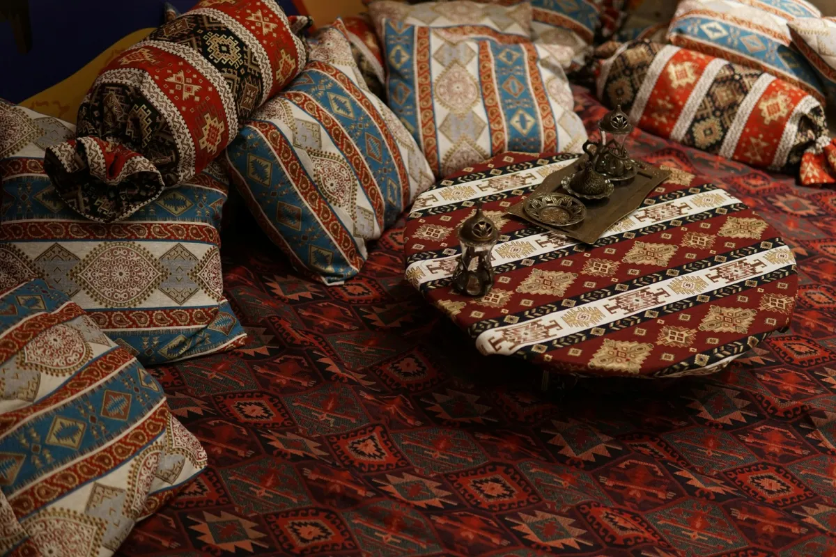 جلسة أرضية رمضانية