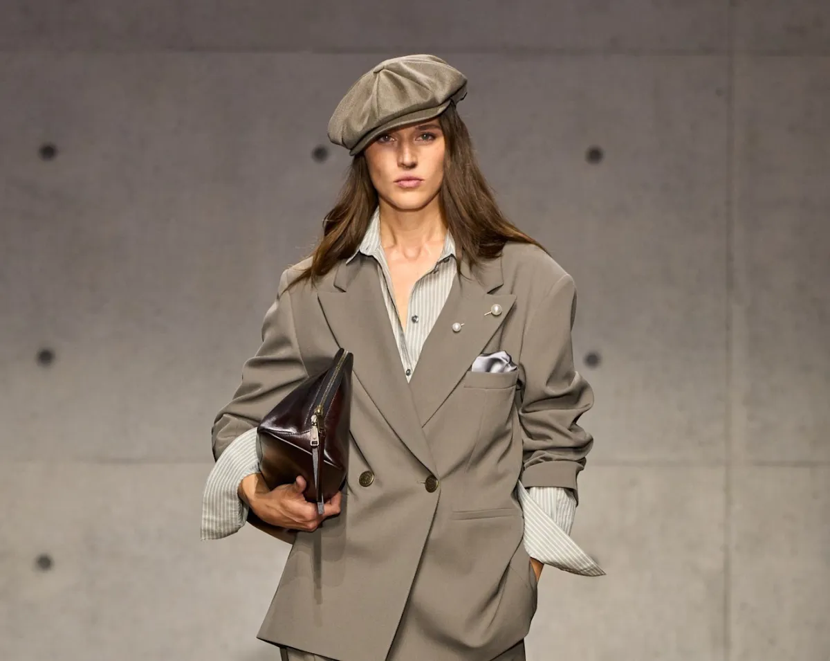  زي من أمبوريو أرماني  Emporio Armani- الصورة من Launchmetrics/Spotlight ©