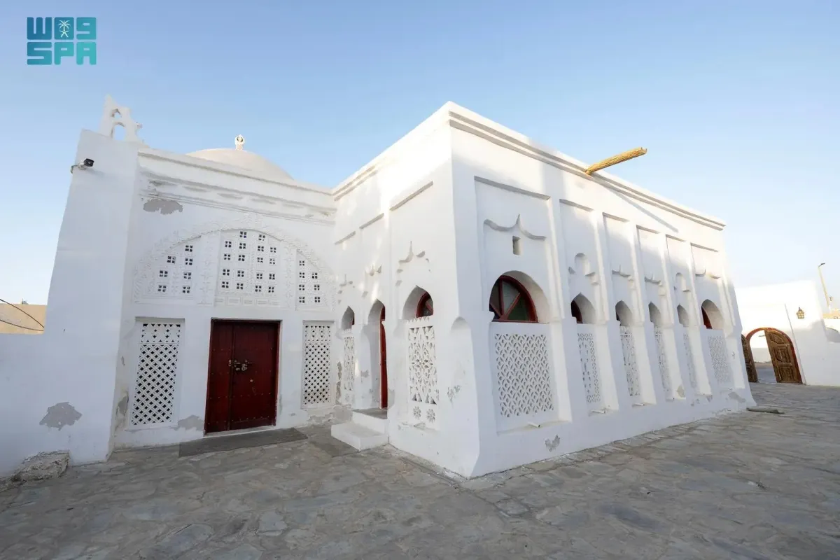 مسجد النجدي في جزيرة فرسان