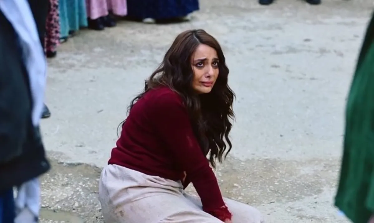 نانسي خوري في مسلسل مولانا- الصورة من شاشة عرض المسلسل