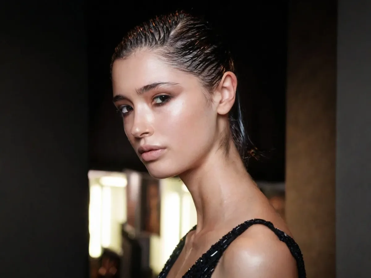 روتين العناية بالبشرة الحساسة في فصل الربيع 