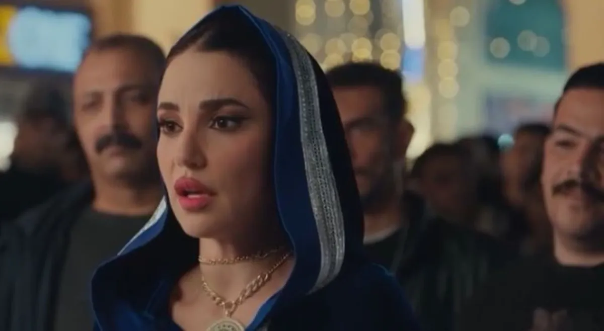 درة في مسلسل علي كلاي - الصورة من شاشة عرض المسلسل