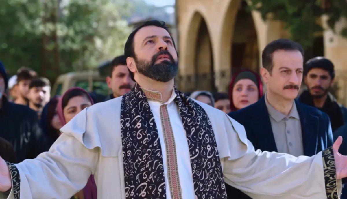 تيم حسن في مسلسل مولانا -الصورة من شاشة عرض المسلسل