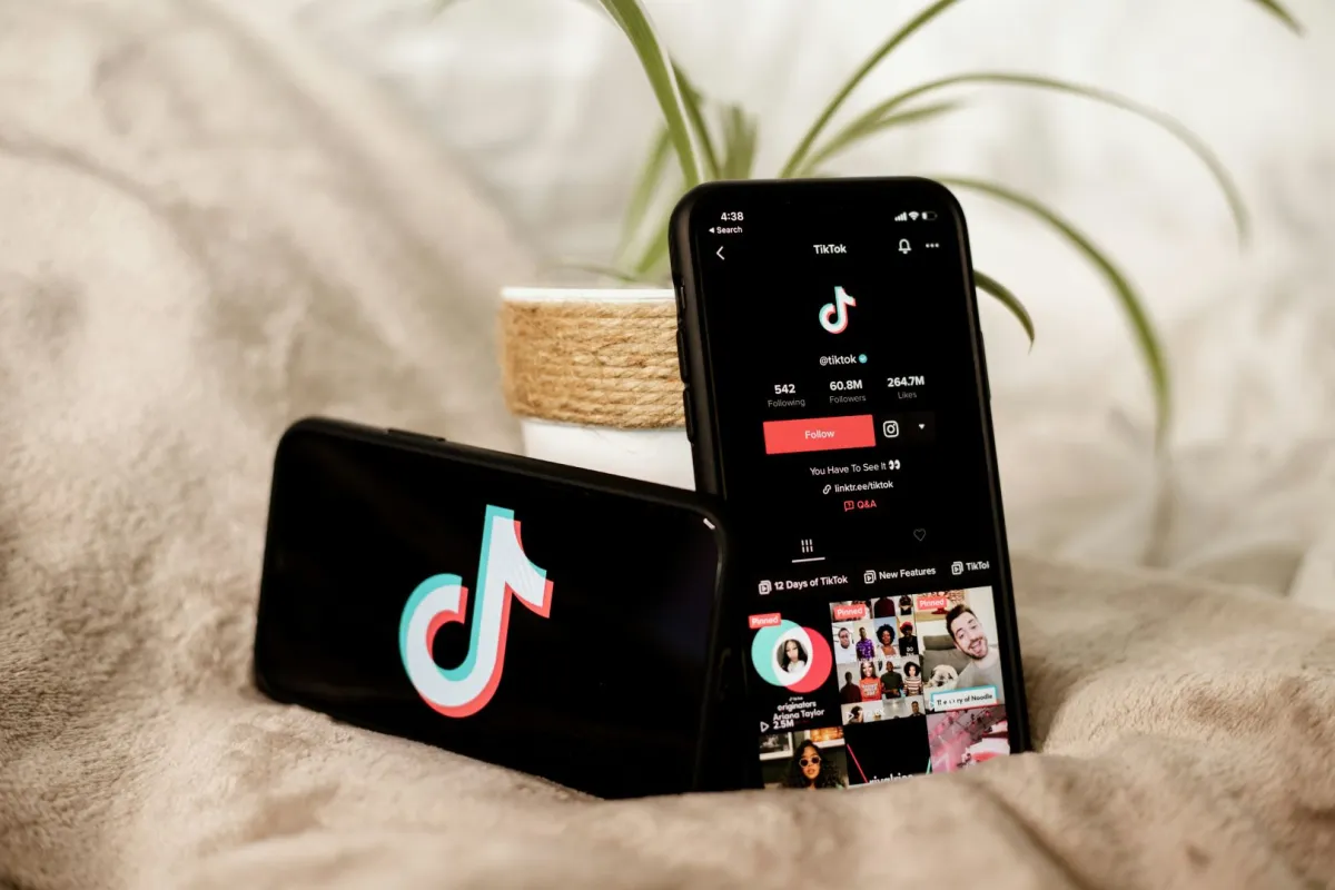 TikTok يتيح لمشتركي Apple Music تشغيل الأغاني كاملة دون المغادرة
