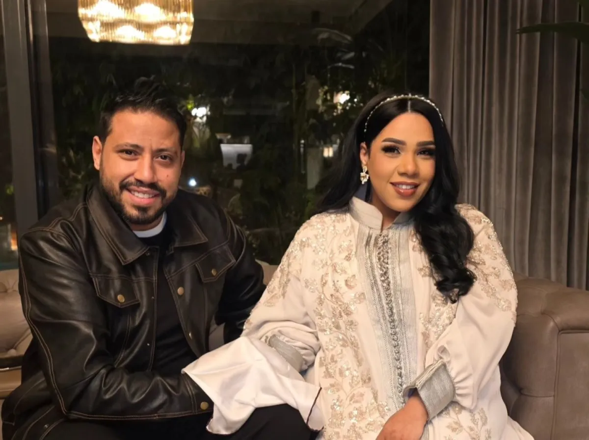 شيماء سيف ومحمد كارتر من عقد القران اليوم -الصورة من حساب محمد كارتر على الفيسبوك