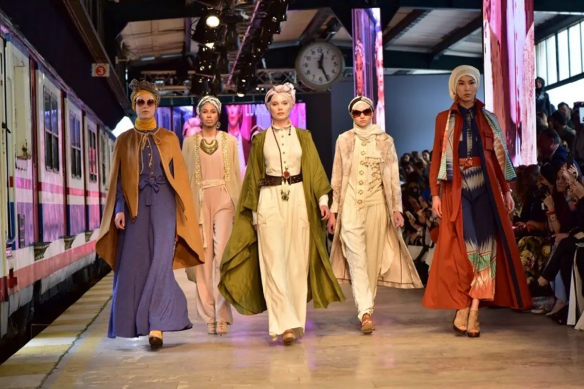 يضم أسبوع باريس للموضة المحتشمة 2026 مجموعة مختارة من المصممين