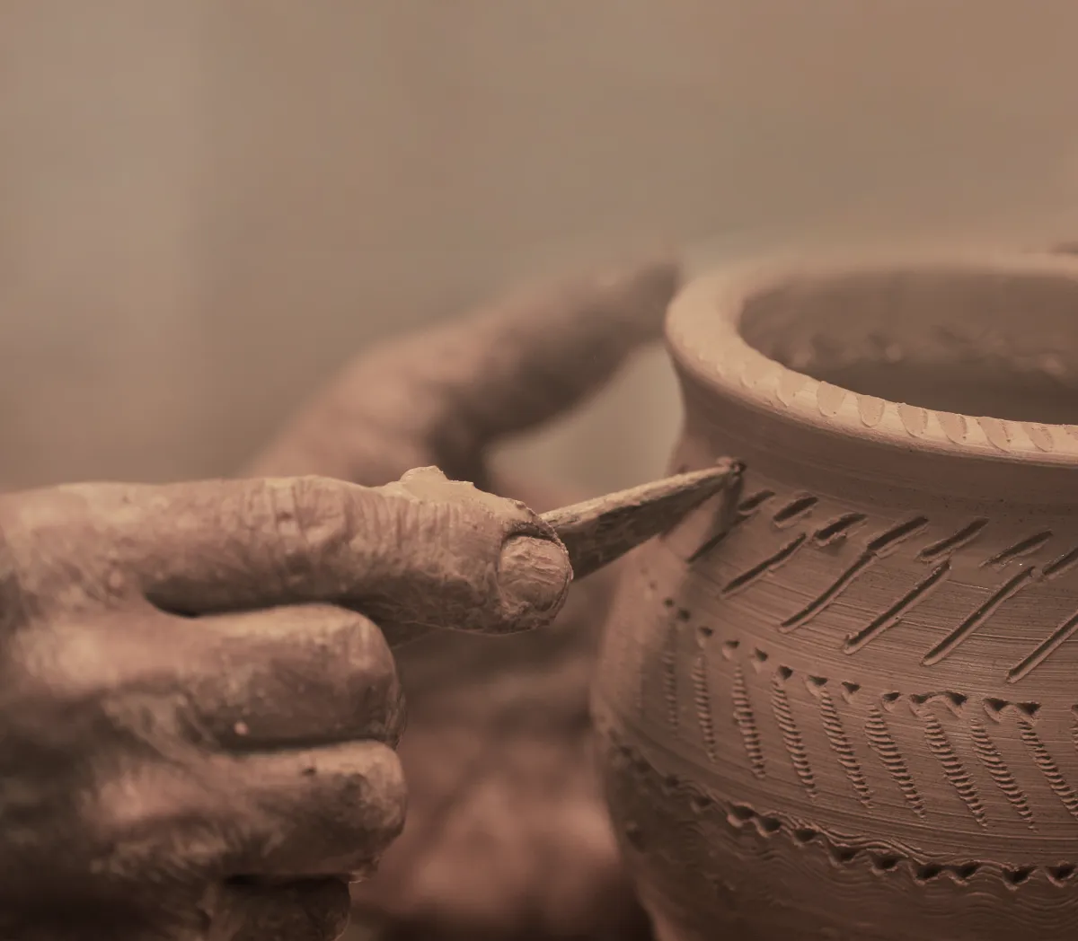 مشغولات فخارية