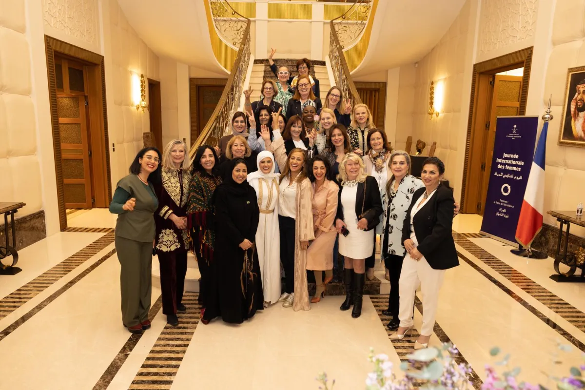 مشاركات في فعالية سفارة المملكة العربية السعودية بباريس احتفاءً باليوم العالمي للمرأة، بحضور شخصيات سعودية وفرنسية من مجالات دبلوماسية وإعلامية ومجتمعية.