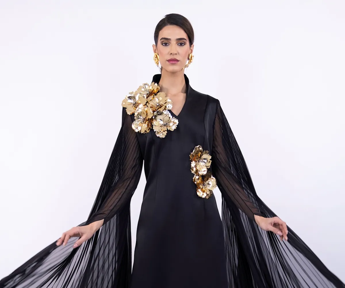 تصميم من توقيع نور أزهري - الصورة من العلامة