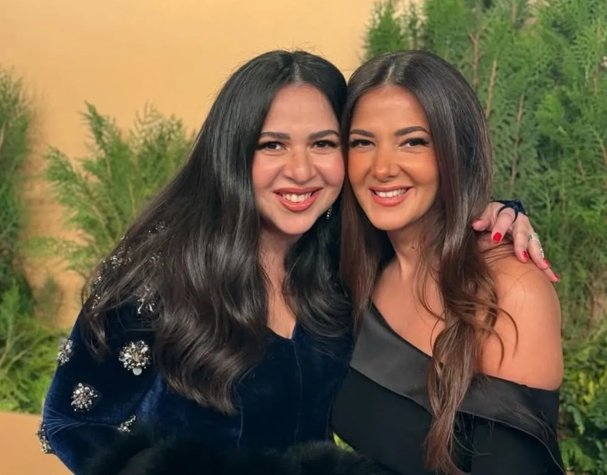 دنيا وإيمي سمير غانم - الصورة من حساب دنيا على إنستغرام