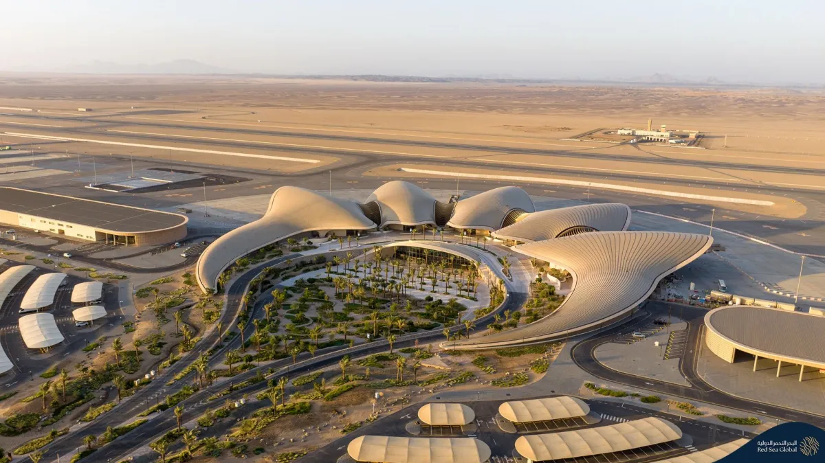 مطار البحر الأحمر الدولي