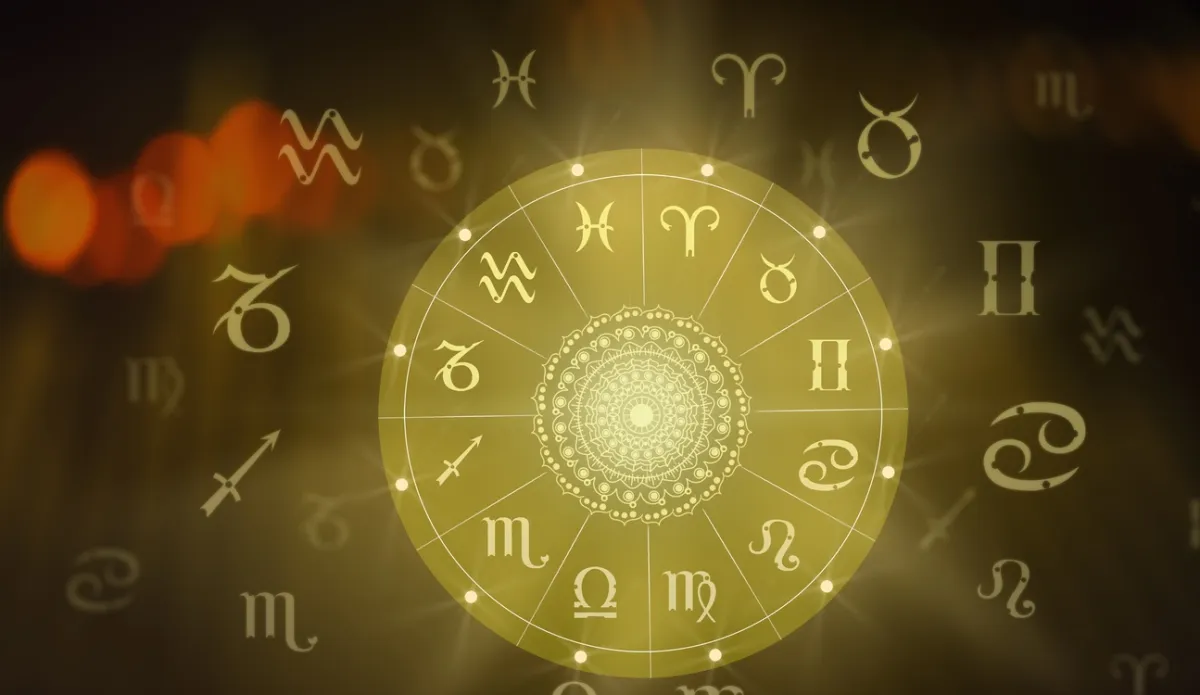 ابراج لا تحب الروتين- مصدر الصورة موقع vecteezy