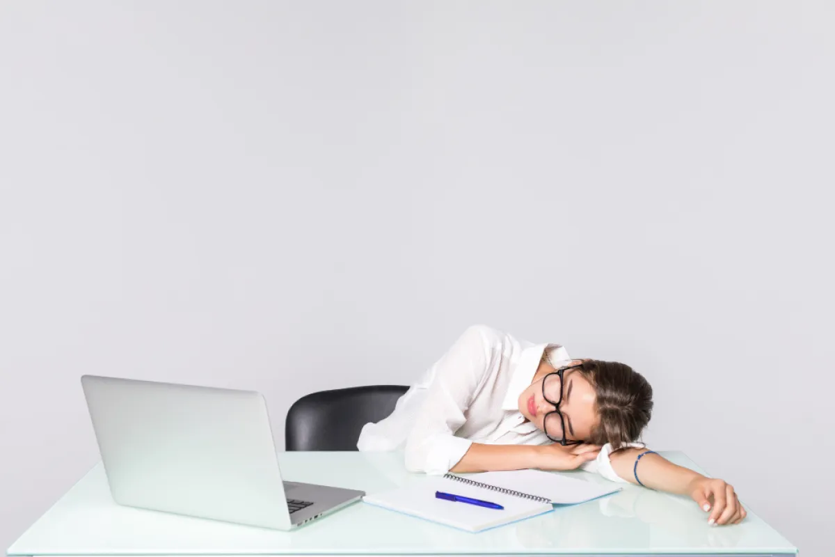 التغذية غير المتوازنة تسبب انخفاض الطاقة- المصدر freepik