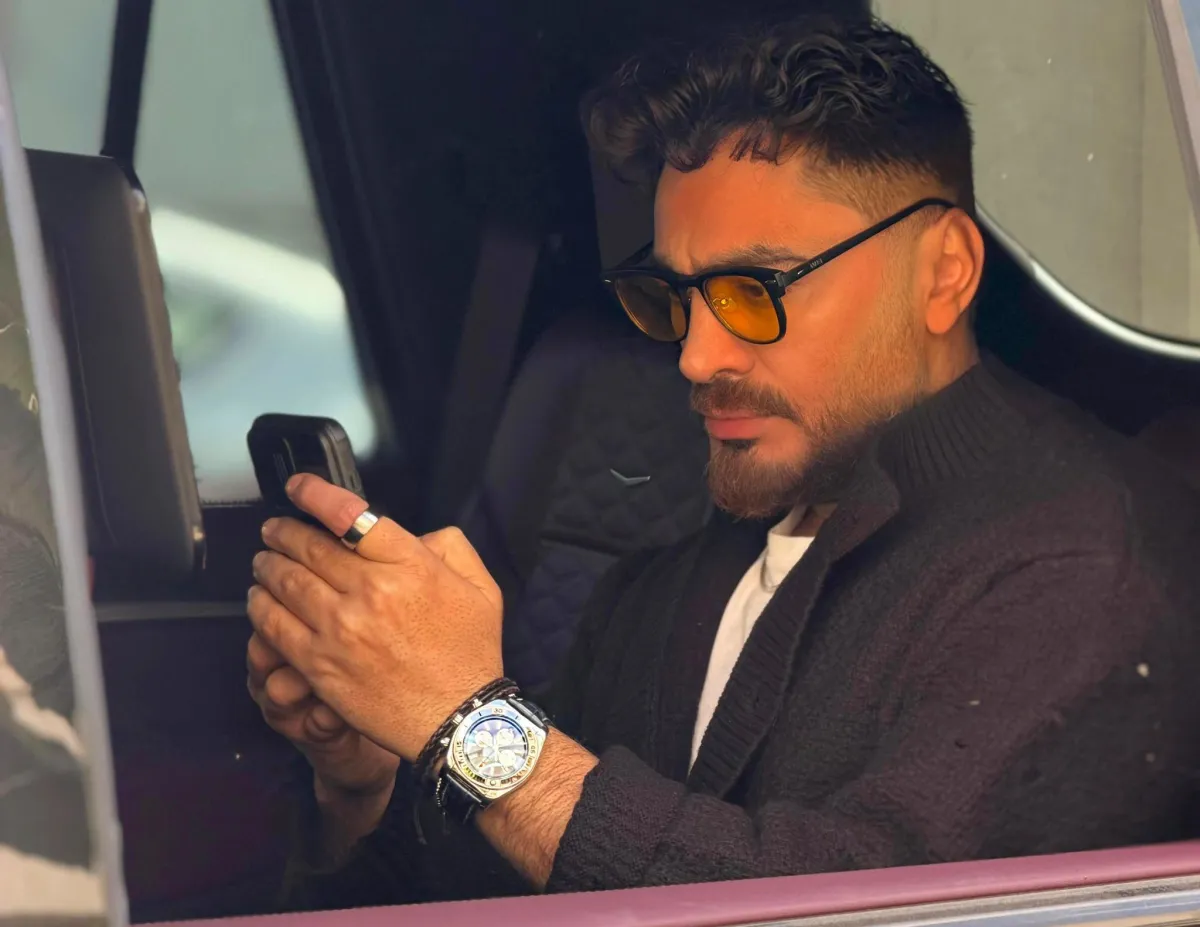 تامر حسني- الصورة من صفحته على فيس بوك