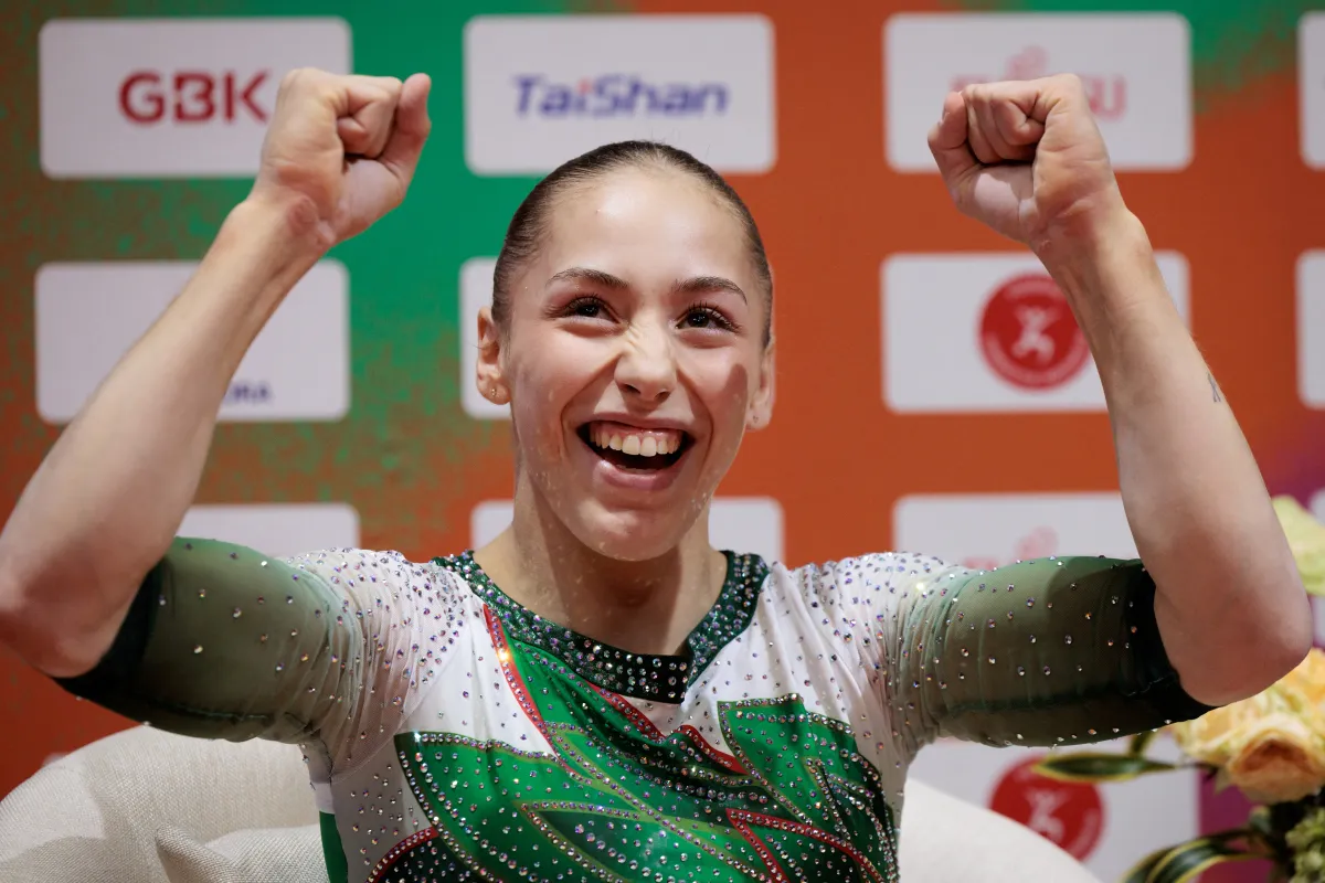  الجزائرية الشابة والبطلة الأولمبية كايليا نمور ( مصدر الصورة: Photo by YASUYOSHI CHIBA : AFP)