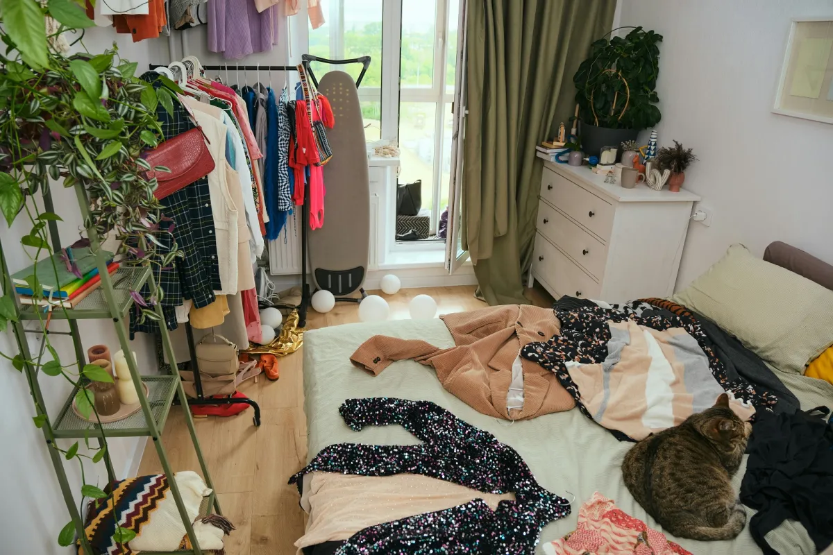 فوضى الملابس